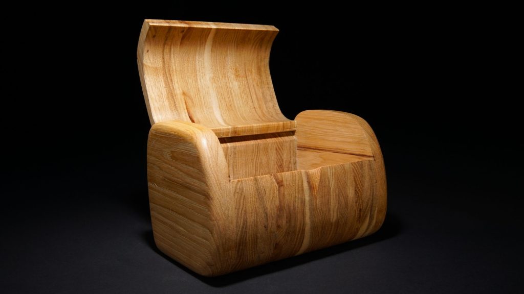 ChestII_Box_Pecan_Open Series 7 Chest Style Pecan